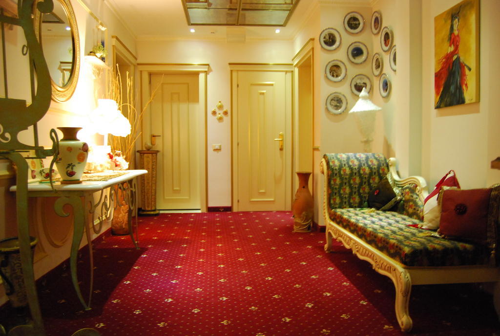 2 Kitarrat Boutique Hotel & Spa Durrës Exteriér fotografie