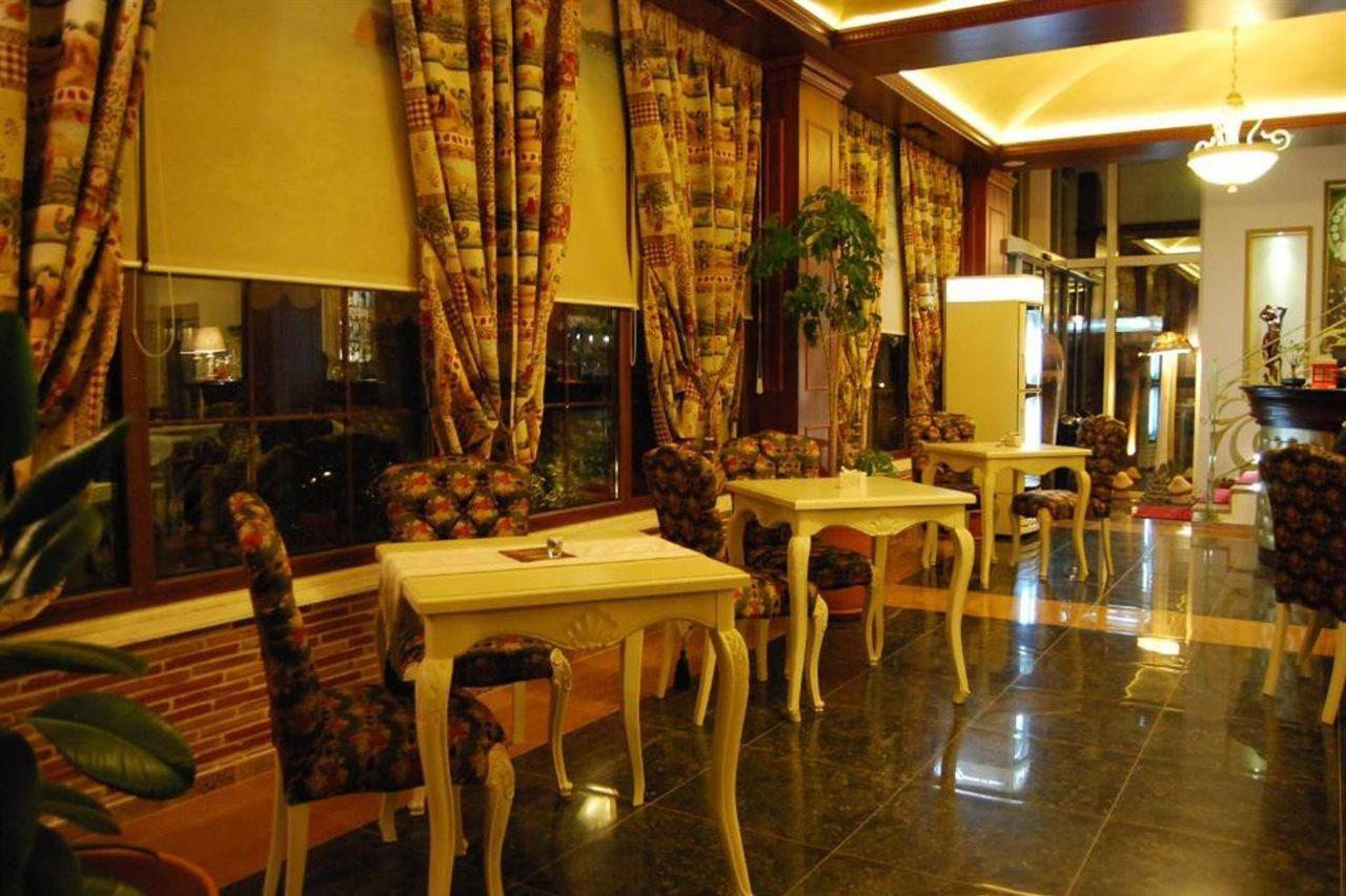 2 Kitarrat Boutique Hotel & Spa Durrës Exteriér fotografie